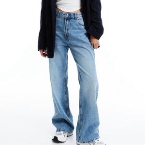H&M button fly Jean